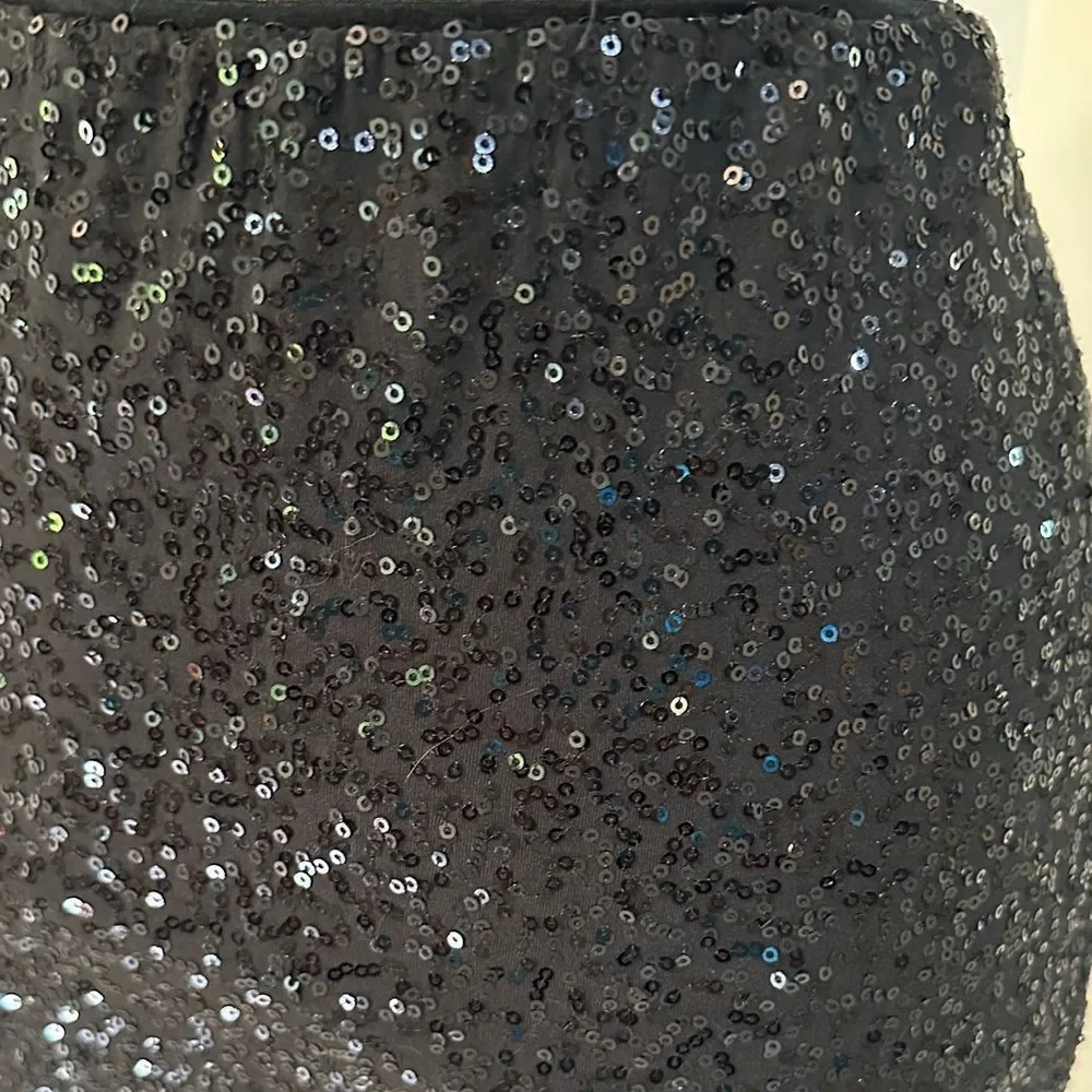 Cache’ Elegant Black Shimmer Sequin Skirt Size Small